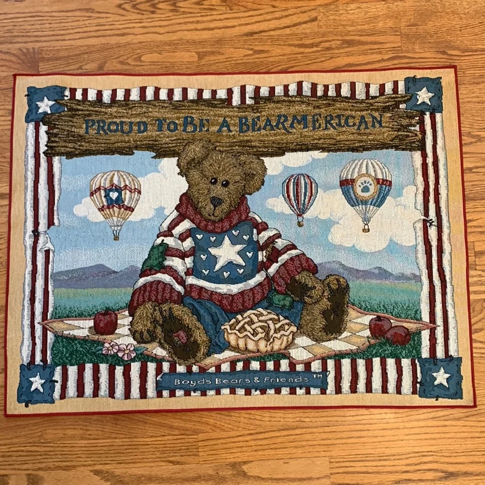 Boyd’s Bears Americana tapestry accent rug
